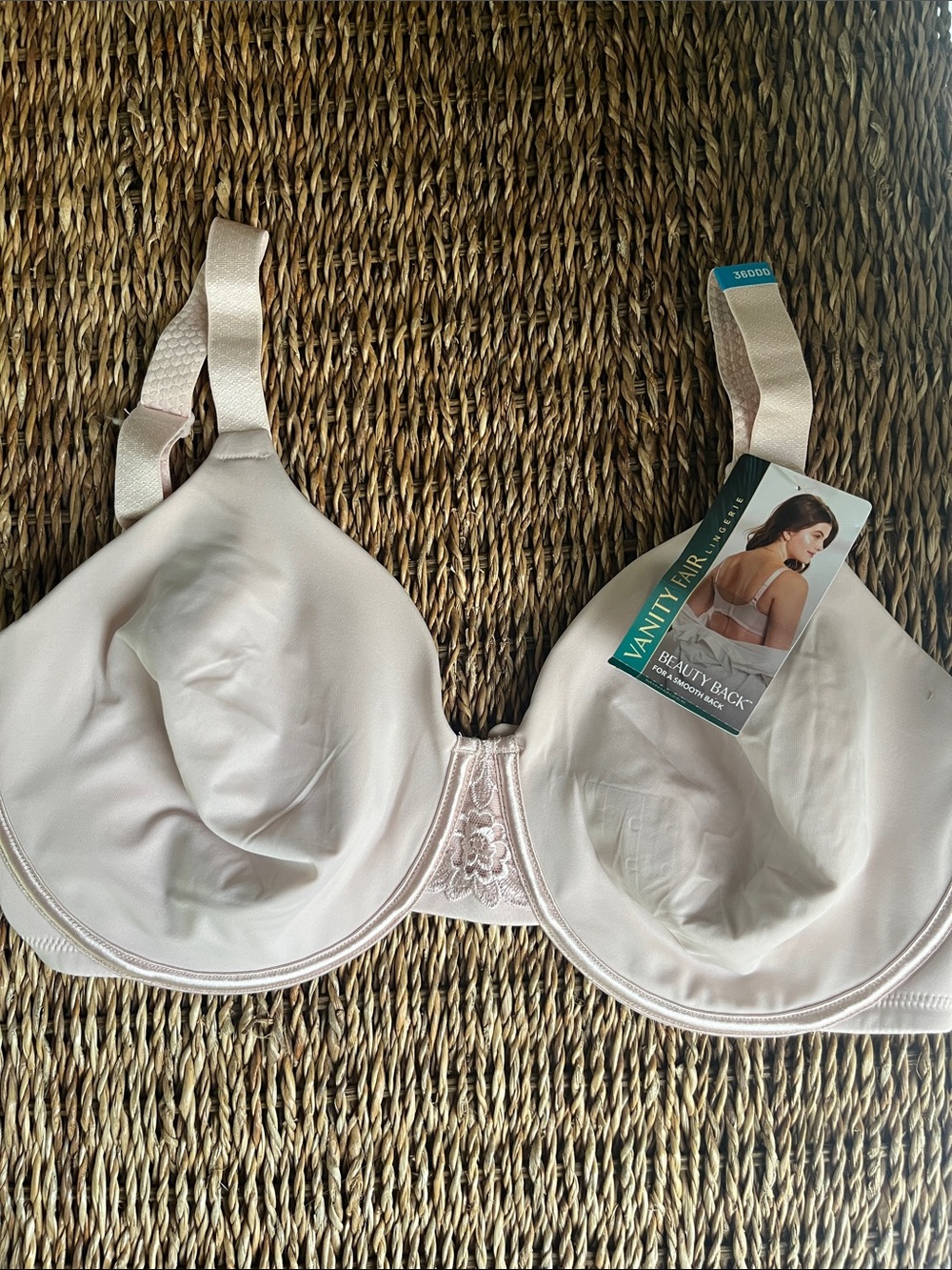 Vanity Fair Beauty Back Smooth Full Coverage Underwire Bra 36DDD
